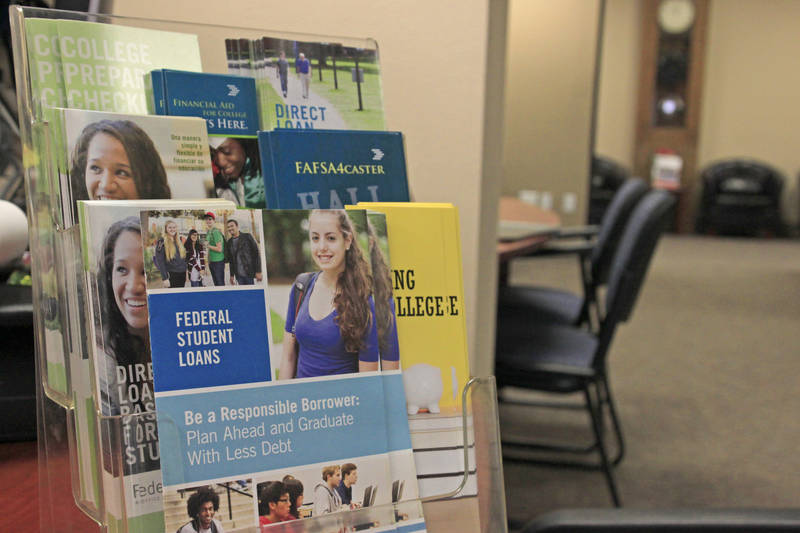 FAFSA nights help students navigate the financial aid process