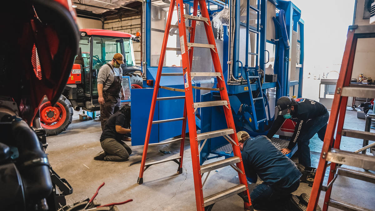 Blueline Provides Hands-on Wrench Time Experience for Ag & Diesel Students