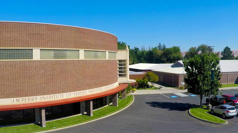 Yakima Valley Celebrates Perry Tech's 80th Anniversary