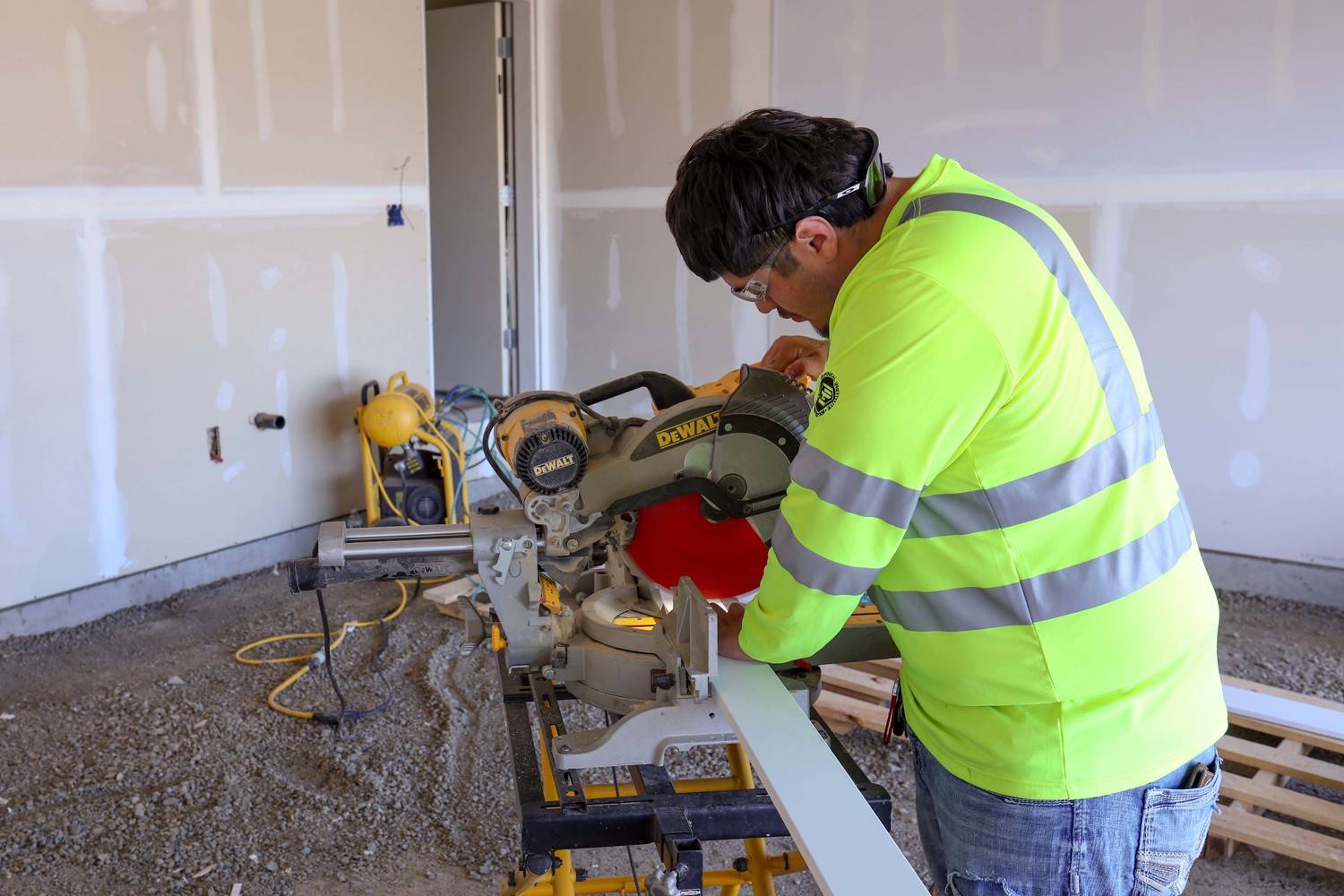 Construction & Carpentry Technology Photo